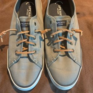 Women’s Sperry Sneakers. Size 11